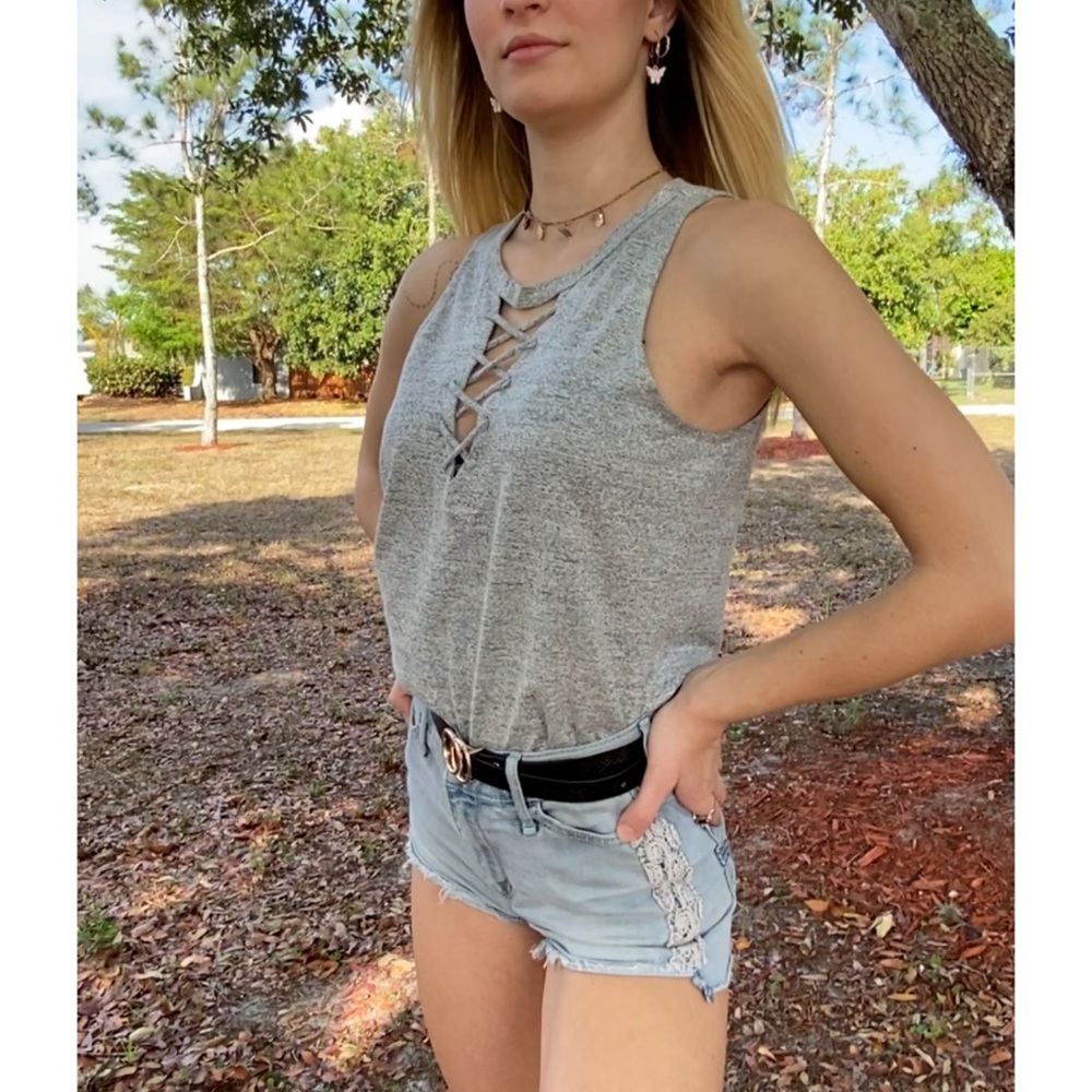 🦋 Stitch Fix Low Cut Gray Criss Cross Blouse Top
